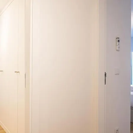 Lejlighed Saldanha Spacious With Ac Terrace And Garage *