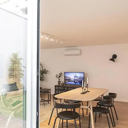 公寓 Saldanha Spacious With Ac Terrace And Garage