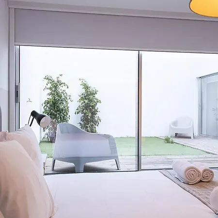 Saldanha Spacious With Ac Terrace And Garage 公寓 *