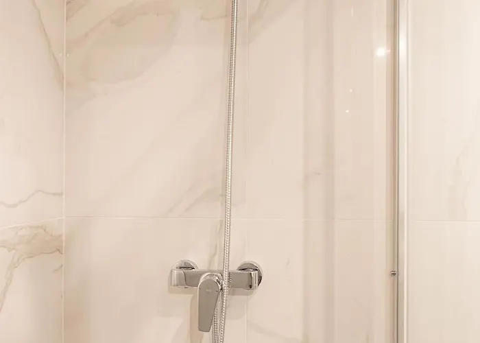 Saldanha Spacious With Ac Terrace And Garage Apartmán