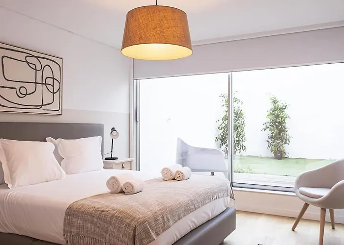 Saldanha Spacious With Ac Terrace And Garage Lägenhet Lisboa