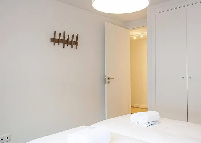 Saldanha Spacious With Ac Terrace And Garage