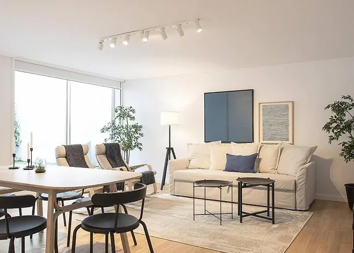 Saldanha Spacious With Ac Terrace And Garage Apartmán *