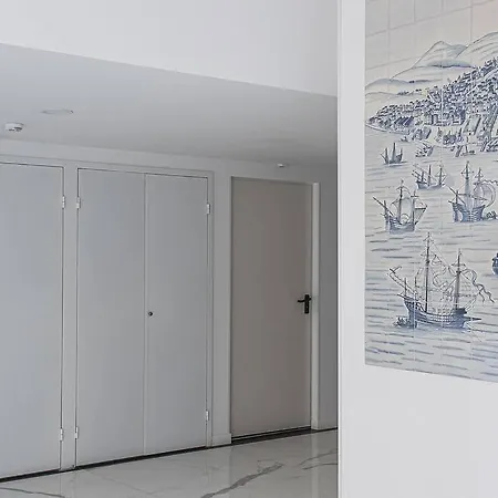 Saldanha Spacious With Ac Terrace And Garage * Lissabon